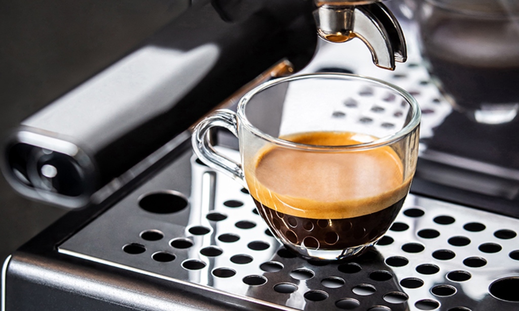 Espresso Machine vs Coffee Maker - Know The Differences? 